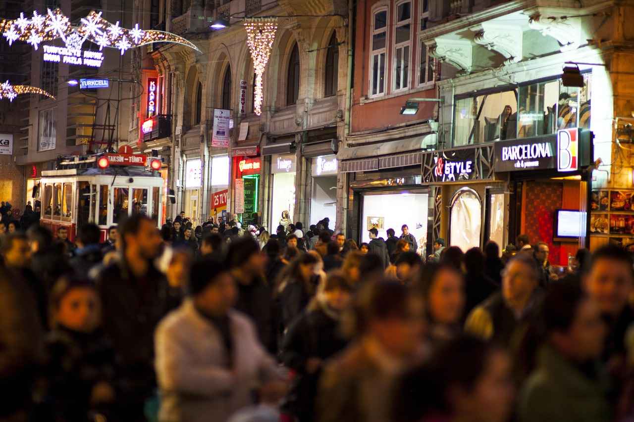 Ulaşım Seçenekleri ve Mesafe Bilgisi