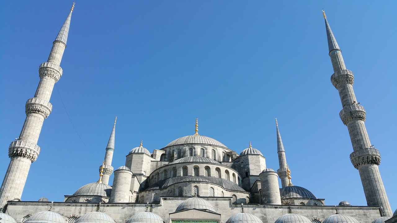 Ulaşım Seçenekleri ve Mesafe Bilgisi