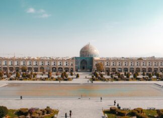 Şişli Plaza E Blok: Keşfetmeniz Gereken Gizli Ofis Alanları!